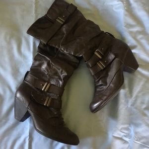 High heal leather boots